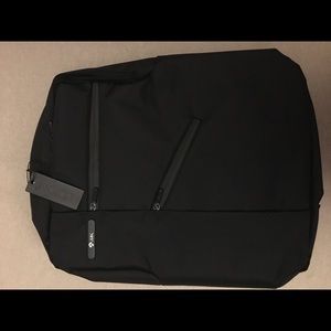 Lexon Laptop Backtop